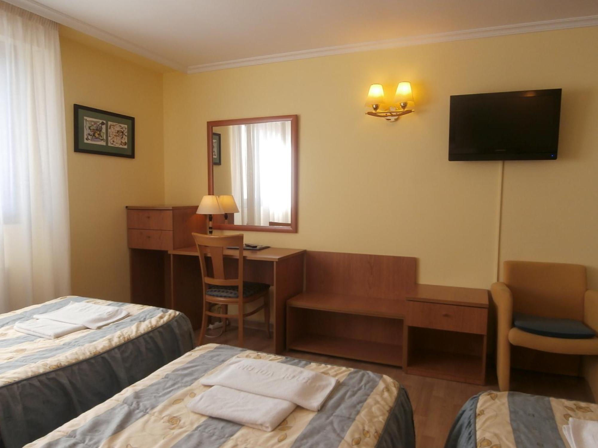Hostal El Volante Estella Bagian luar foto